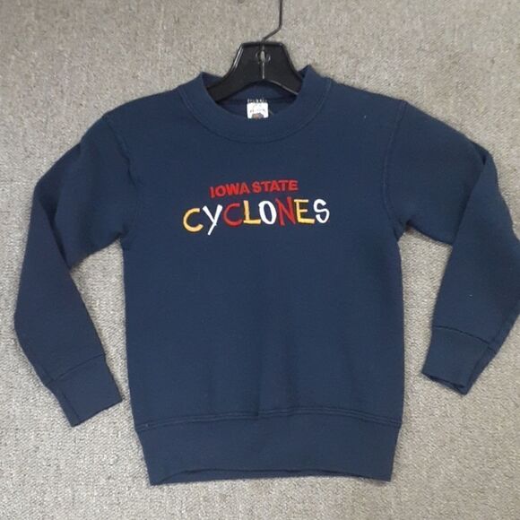 Iowa Cyclones kids size 6/8 navy sweatshirt. - Picture 1 of 3